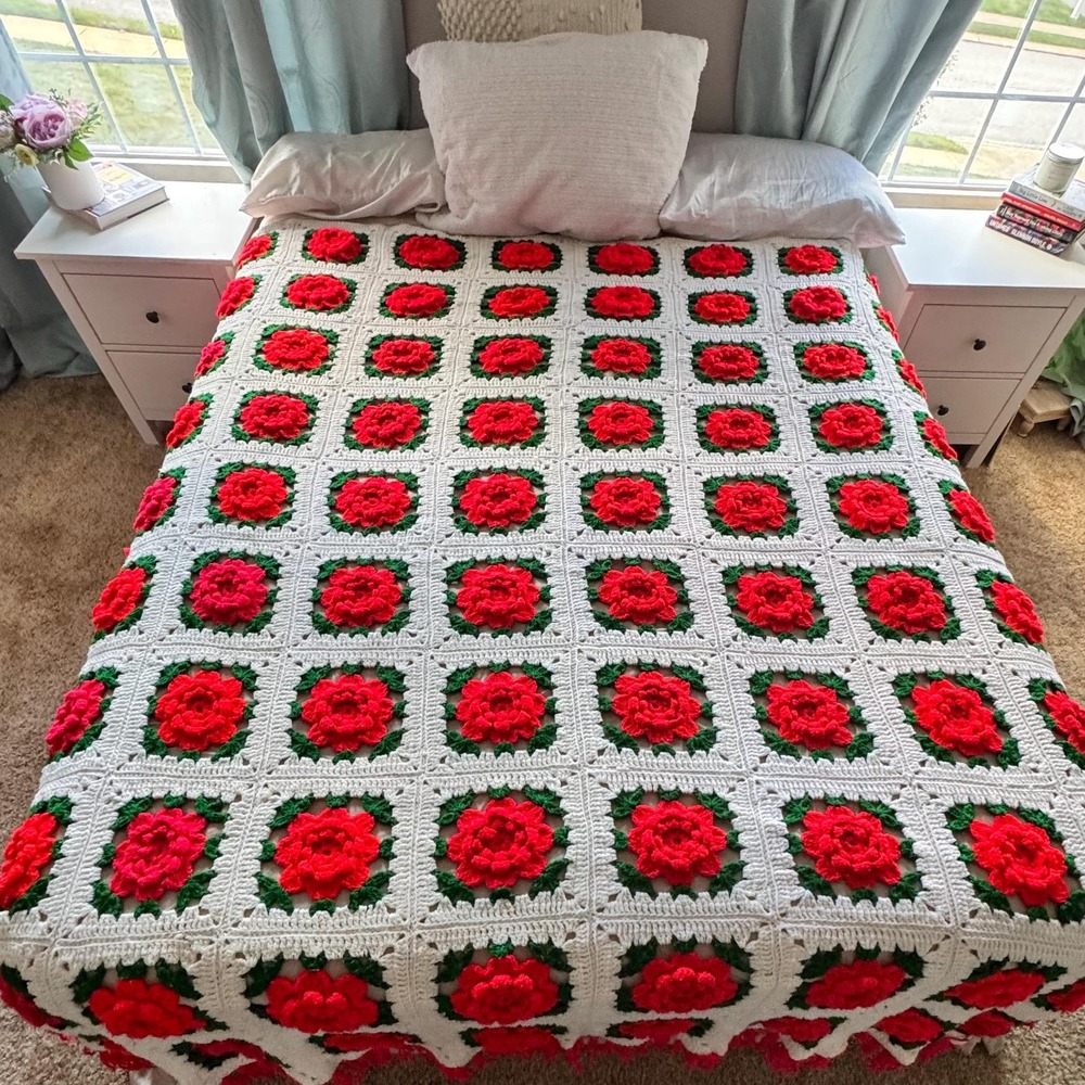 Red Rose Granny Square Chrochet Blanket-‎ Handmade Afghan Throw, Vintage 1970's